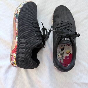NOBULL Black Training Shoes with Floral Accents, Women’s size 9.5
